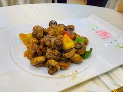金蒜蘑菇炒牛肉粒-有腥气私房菜·寻味顺德