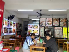 -舌尖上的米粉(阳朔二店)