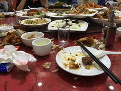 -绿岛酒楼(小海地店)