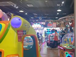 -卡通尼乐园(新达汇三林店)