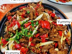 -阿瓦山寨·湘菜现炒·剁椒鱼头王(咸阳总店)