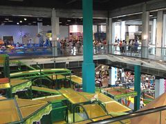 -蒙特利亲子乐园