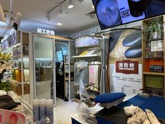 -爱革·洗衣改衣·洗鞋修鞋·洗包修包·奢侈品护理(宝地广场店)