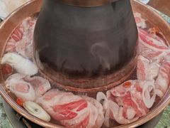 -楼外楼大刀肉传统火锅(西安大路店)