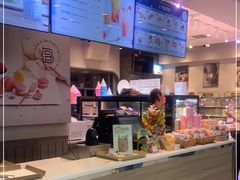 -巴黎贝甜(宜山路店)