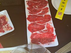 -潮汕三宝鲜牛肉火锅