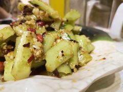 拍黄瓜-燚店·铁板鱼蛙·烤肉·烤串(北新桥店)