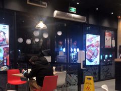 大堂-食其家·牛丼咖喱(中山公园地铁站店)