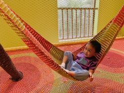 -宝燕乐园(闵行旗舰店)