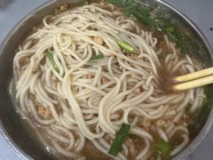 -正宗杨记普洱酸醋米线(总店)