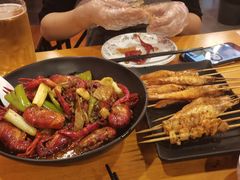 -回·龙虾铺·盆盆蟹·烧烤大排档(回龙观店)