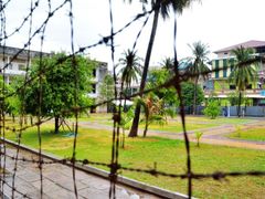 -吐斯廉屠杀博物馆