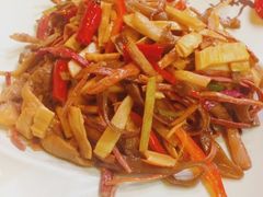 -小厨子私房菜·云南美食店