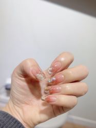 -晨·艺美甲美睫