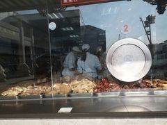-陆稿荐观前街店