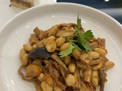 小土豆烧肉焖鲍鱼-卫鼎轩·曹公馆(鼓楼店)