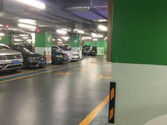 -金虹桥国际中心·停车场