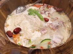 -川江号子渔人码头