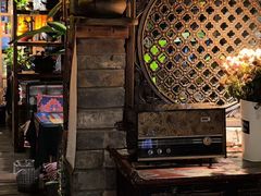 -藏地尼西黑陶餐馆.藏餐.酒馆