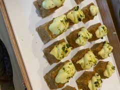 -大中华希尔顿酒店-念自助餐·嗨啤·小龙虾