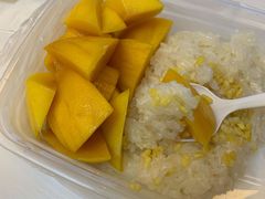 -陈记甜品窝(中山北路店)