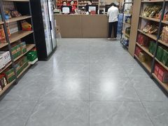 -中国石化琪琳石油沙湖加油站