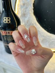 -LISSOM莉森 Nail ·美甲美睫原创定制店