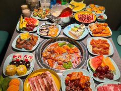-金滏山·烤肉海鲜火锅自助(襄阳万达店)