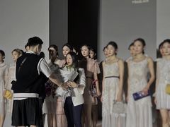 -欢乐海岸椰林沙滩-2025湾区超级灯会