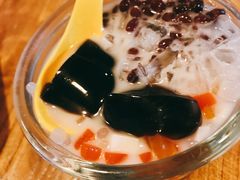 椰香三色冰-七七家的糖水店(南湾街1号店)