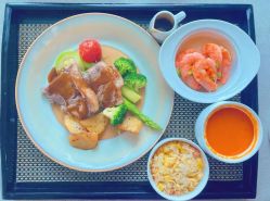 -妈咪爱月子中心·母婴护理