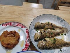 干煎小黄鱼-小河无名面馆