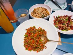 -一坐一忘云南菜(嘉里中心店)