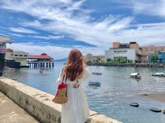 -Star Square Manado