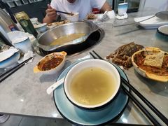 -光头药膳鸡(莱茵小镇店)