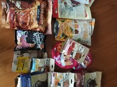 -三只松鼠生活馆(芜湖弋江金鹰店)