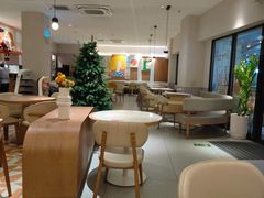 -必胜客(阿罗海店)