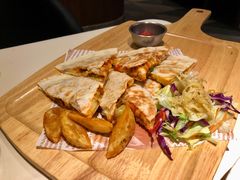 -阿妮叶李(光谷世界城店)