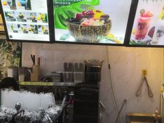 -津椰本·海南正宗椰奶清补凉(店一店)