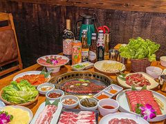 -小花花炭火烤肉·十五年延吉风味(左家庄店)