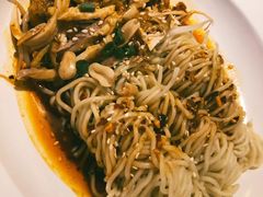 冷面鸡-荣小馆(椒江青悦城店)