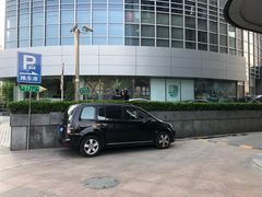 -创兴金融中心-地下停车场