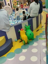 -孩子王童乐园(淮安万达店)