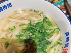 -东大桥小国抻面烧烤(长通路店)