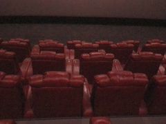 -海盛博地国际影城