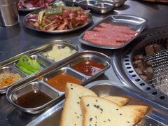 -马路牙子烧烤音乐酒馆(望京店)