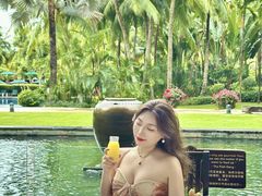 -三亚湾海居铂尔曼度假酒店