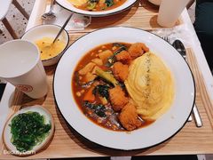 炸鸡块咖喱蛋包饭套餐-池奈·日式咖喱蛋包饭(赛高店)