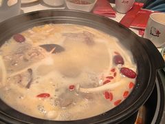 -三人行骨头王火锅(长寿店)