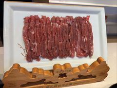 蒙式鲜切羊后腿-蒙都43°9羊火锅·赤峰美食(桥北店)
